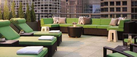 Romantic Hotel in Chicago  