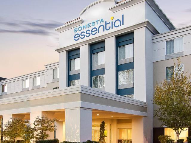 Sonesta Essential Beaumont Image