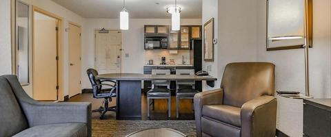 Sonesta Simply Suites Boston Braintree